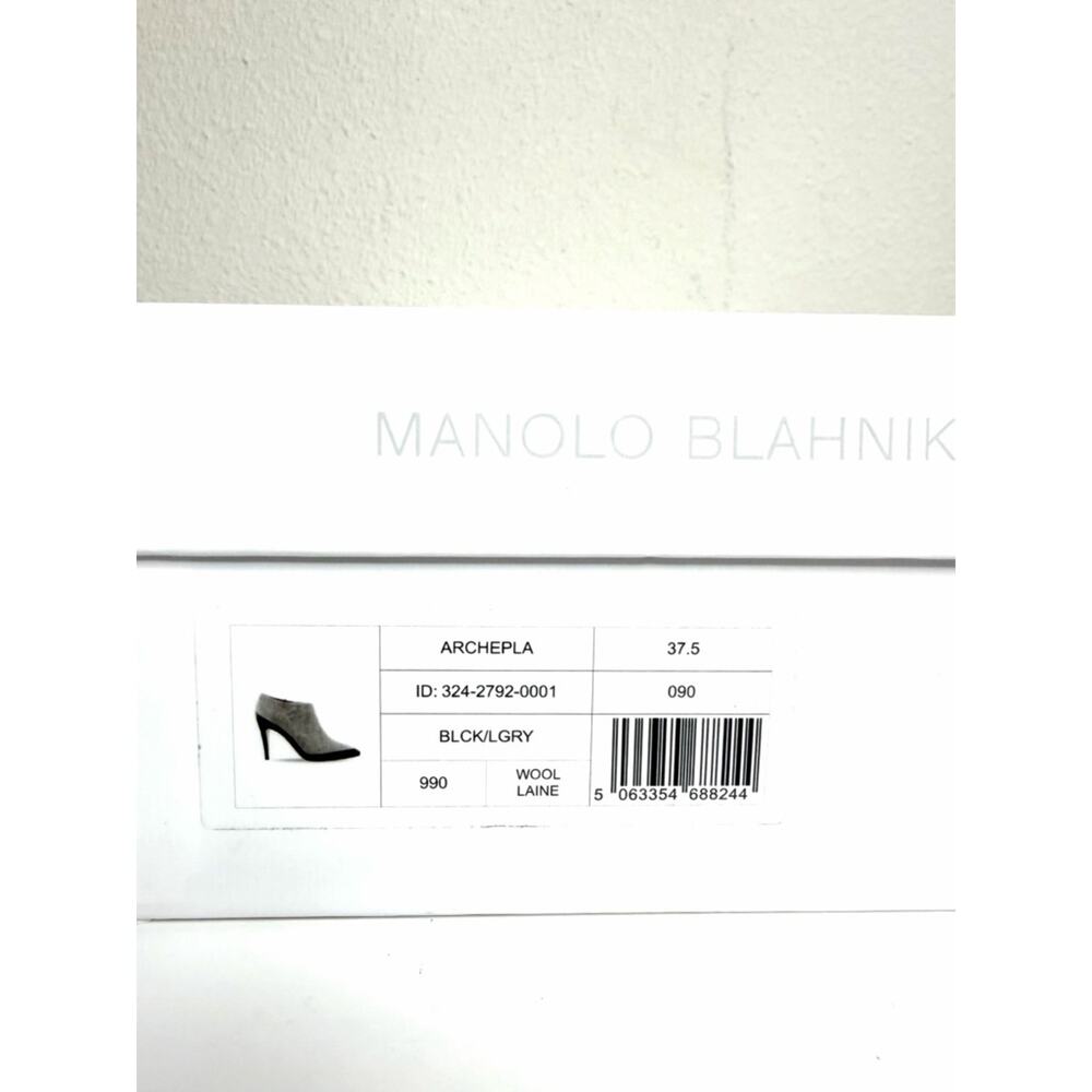 NEW Manolo Blahnik Archepla Gray Wool and Black Patent Ankle Booties Size 37.5 - Picture 13 of 13